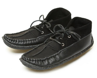 丑鞋逆袭 品牌UCS 2010秋冬鞋款的日常美学革命